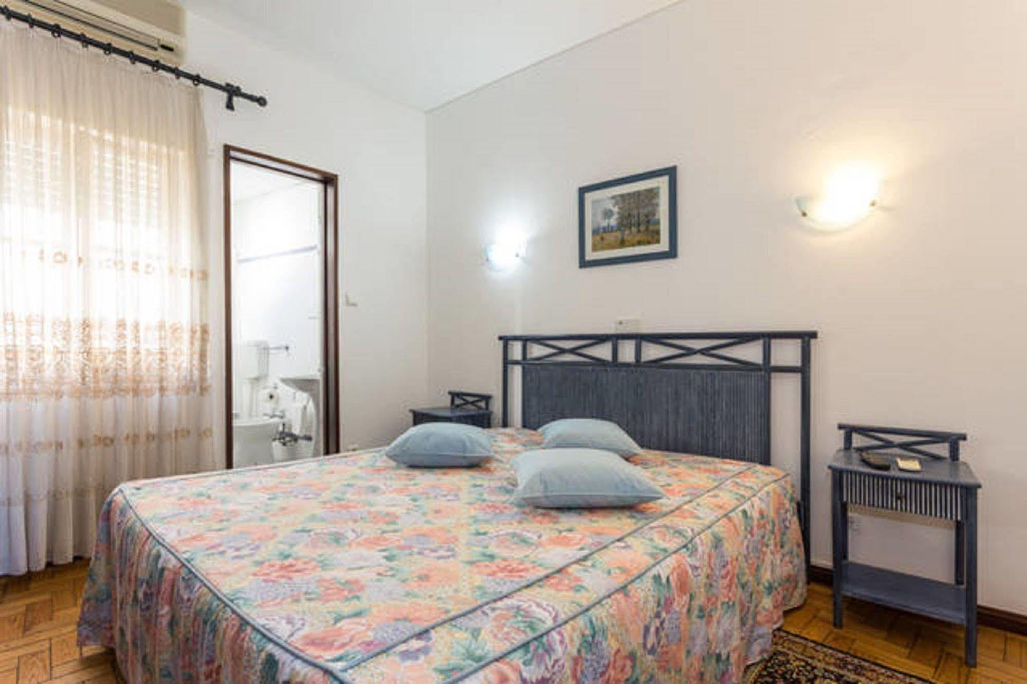 Hotel Residencial Miramar Quarteira Zewnętrze zdjęcie